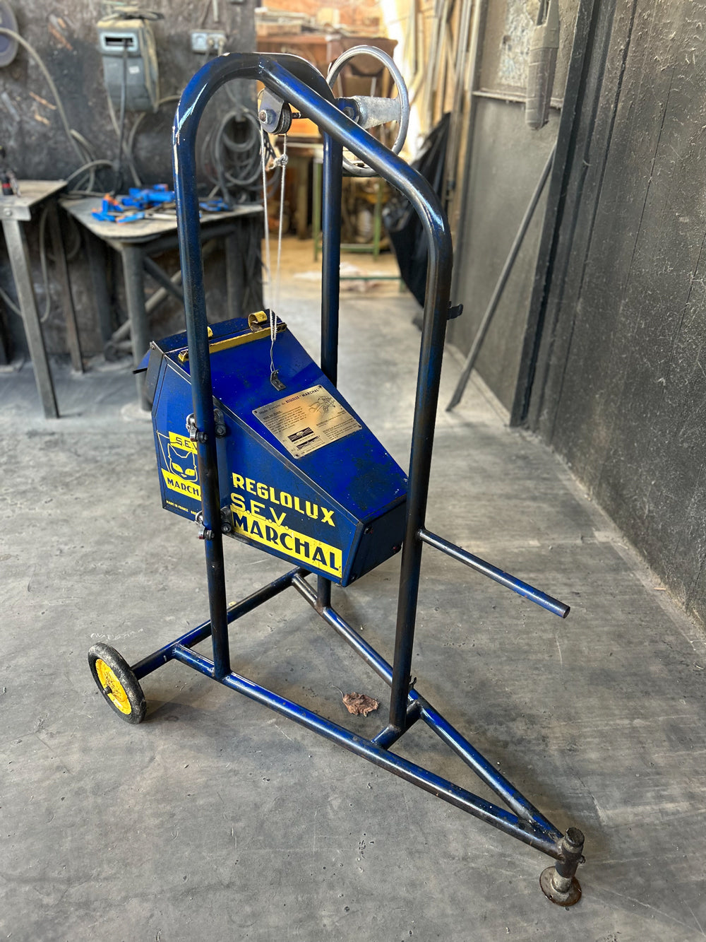 Réglage phare Regolux Marchal 1950 Réf 4086