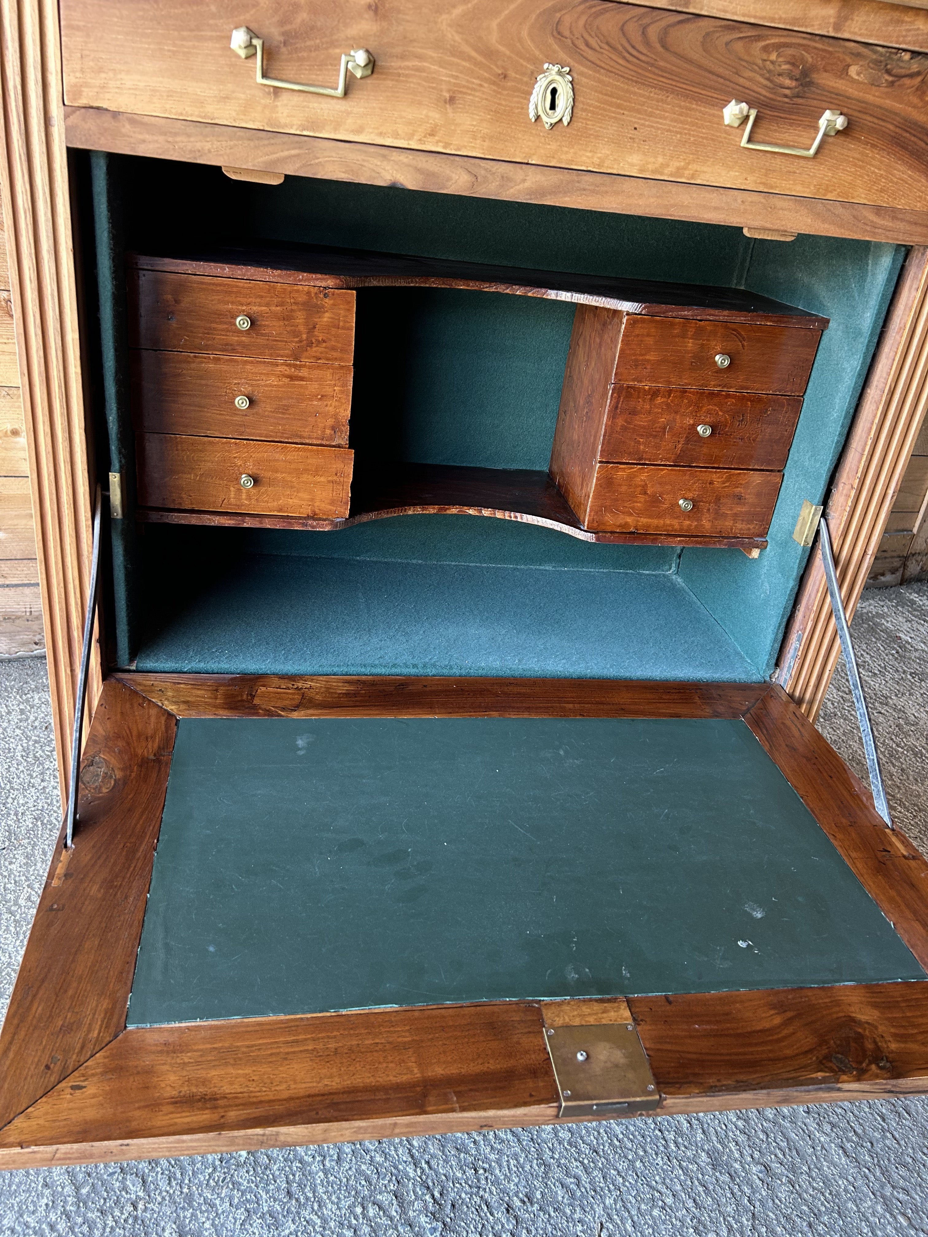Secrétaire à abattant Louis XVI - RF 4700