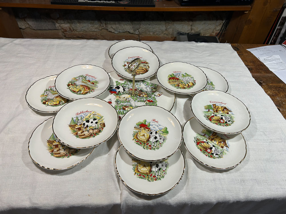 Service à fromage porcelaine 13 Pièces Réf 4179