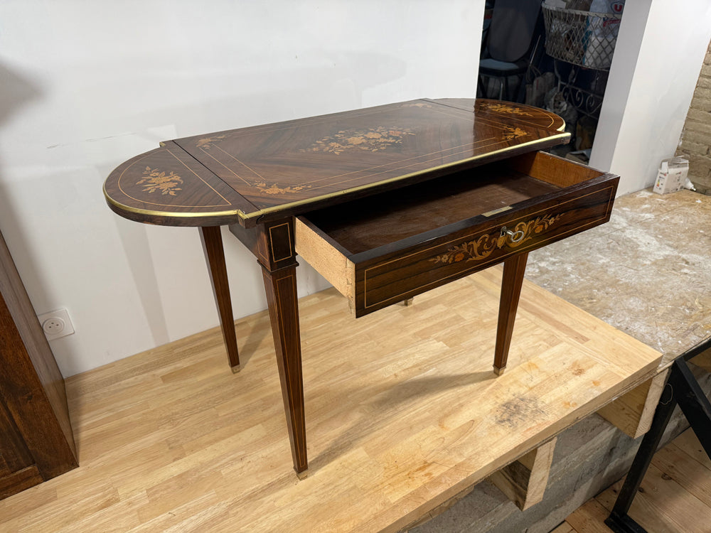 Table à Oreille 19ème Style Louis XVI Acajou Marqueterie