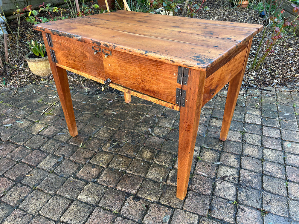 Table d'atelier 2 portes époque 1900 Réf 4232