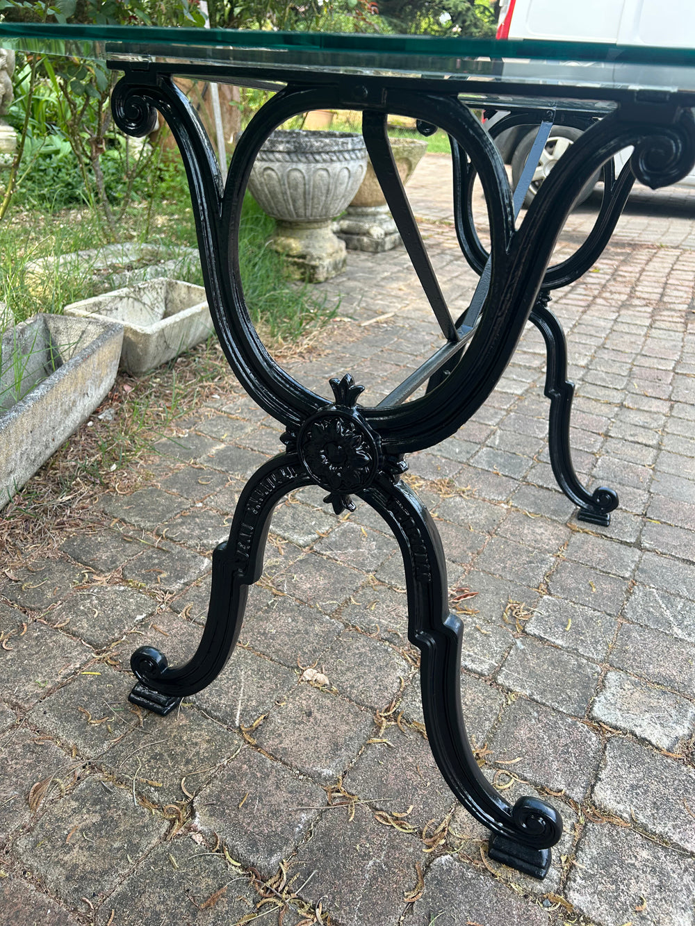 Table bistrot piètement fonte 1950 plateau verre Réf 4531