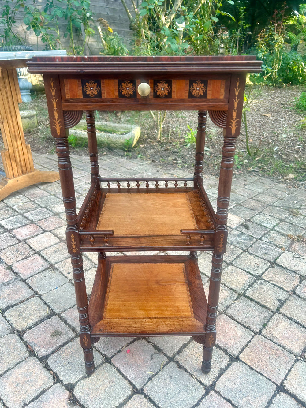 Table d'appoint napoléon III Réf 4316