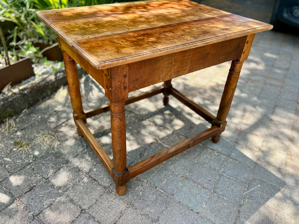 Table d'Appoint Noyer Massif 19ème - Réf 4502