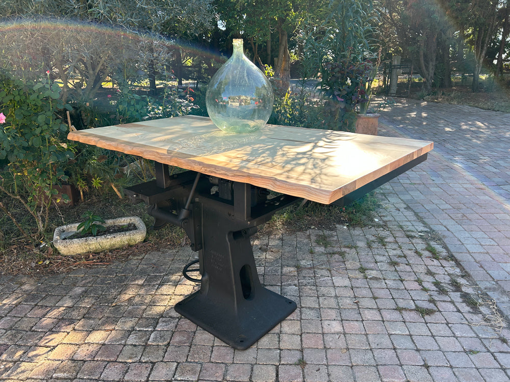 Table industriel piétement fonte réf 4109