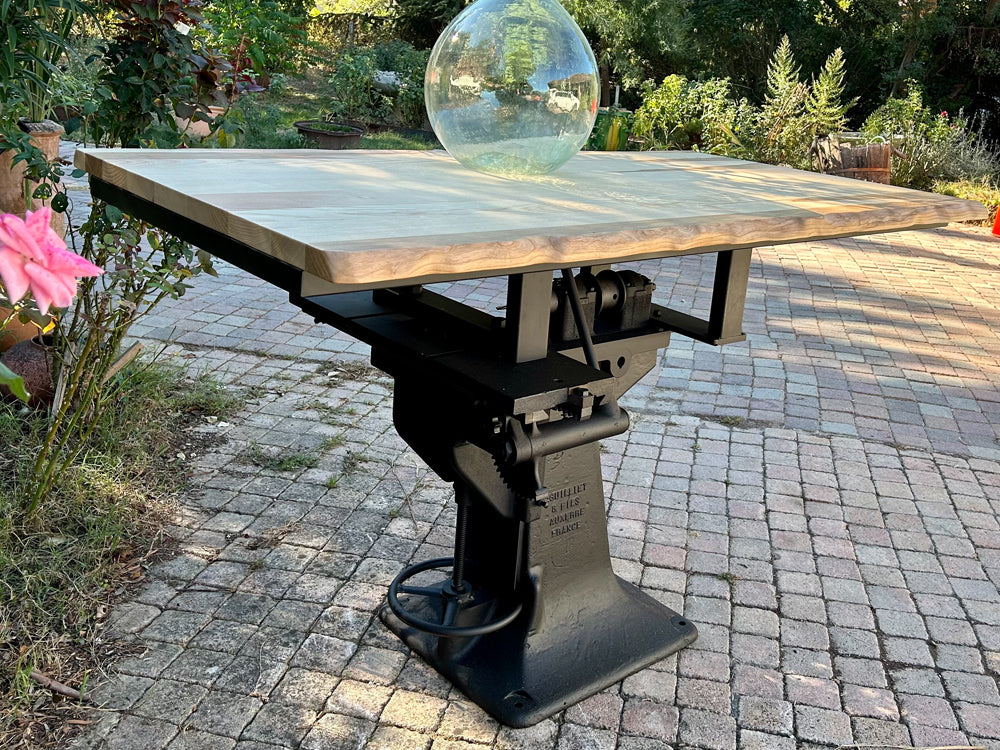 Table industriel piétement fonte réf 4109