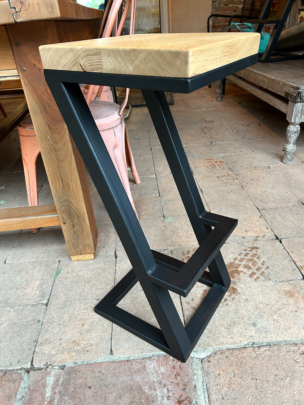 Tabouret Bistro industriel Réf 4231 Prix de base : 130€
