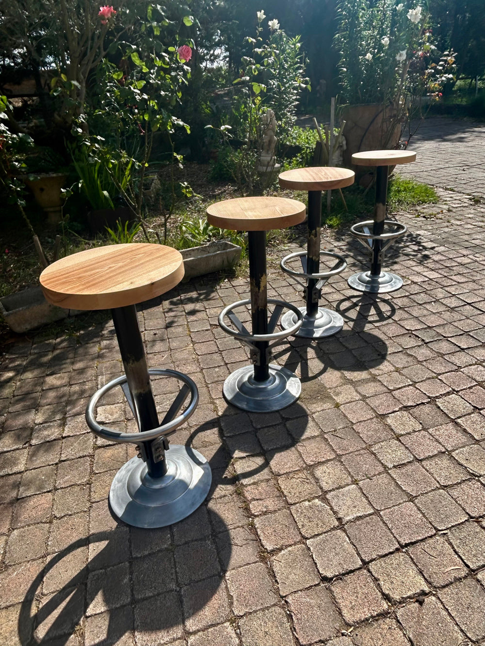 Lot de 4 tabourets bar vintage réf 4486