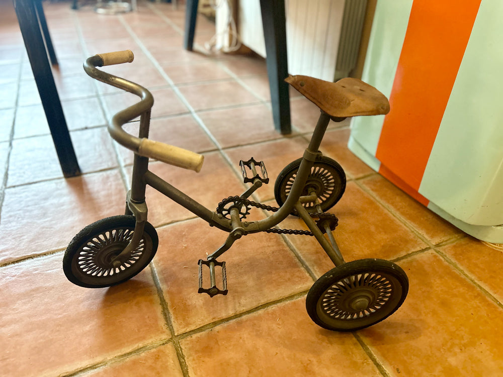Tricycle jouet ancien époque 1950/60 Réf 4465