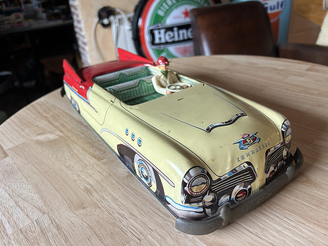 Voiture à friction JOUSTRA CABRIOLET GEANT - RF 4681