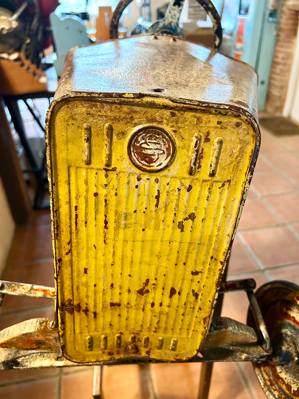 Voiture à pédale 1930 Réf 4420