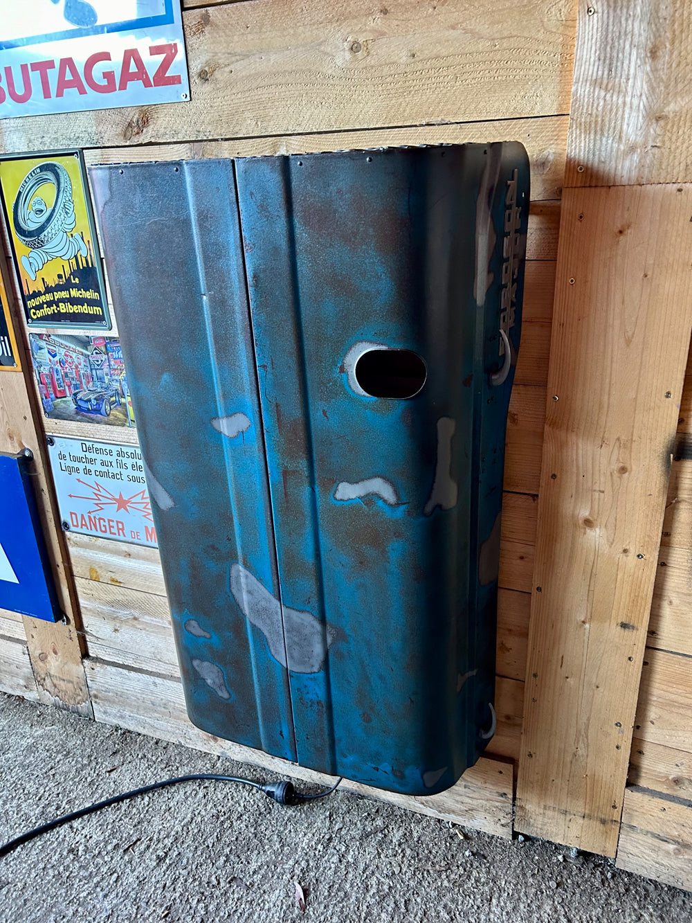 Applique lumineuse Capot tracteur Fordson Réf 4284