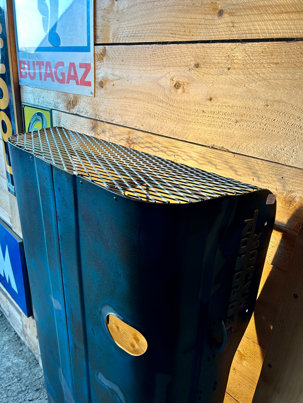 Applique lumineuse Capot tracteur Fordson Réf 4284