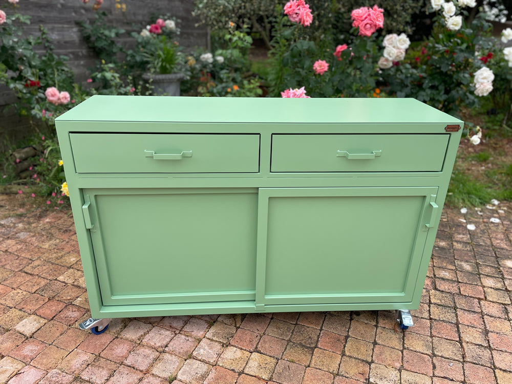 Buffet extérieur tout métal Réf 4069 prix de base : 2100€