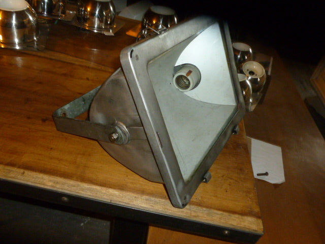 Ancien gros projecteur MAZDA 1960