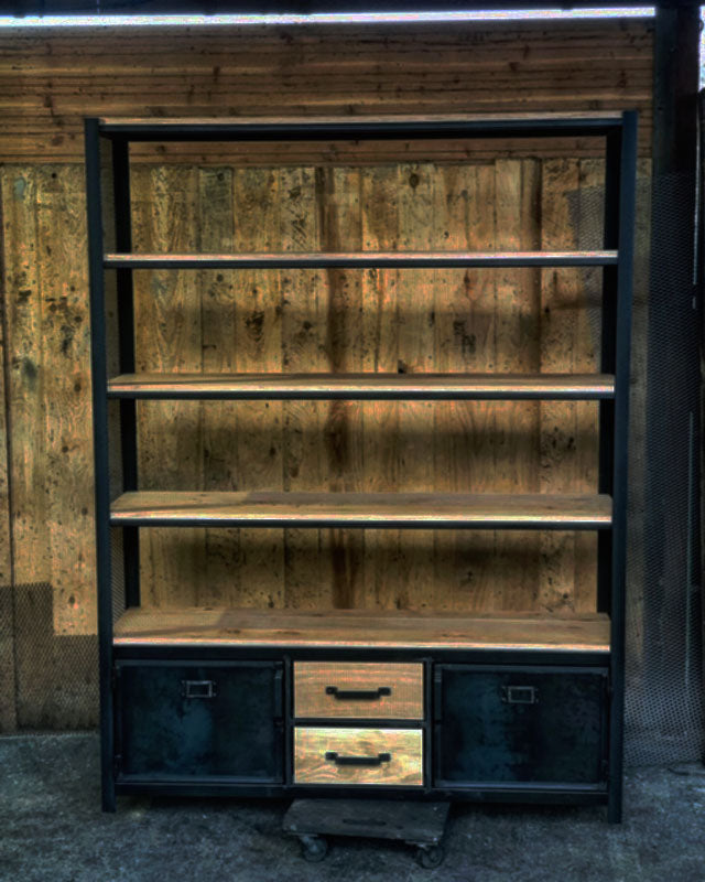 Bibliothèque industrielle métal et chêne PRIX de base: 1450€ réf 3473
