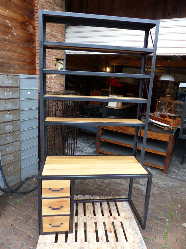 Bureau/bibliothèque design industriel PRIX de base : 1900€ réf 3604