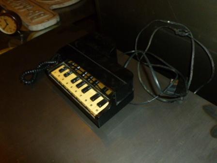 Téléphone piano 1980