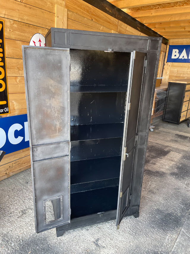 Armoire de laboratoire 1950