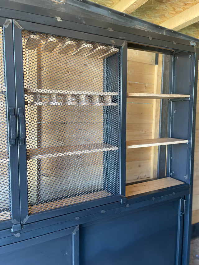 Arrière de comptoir Prix de base : 2100€ réf 3760