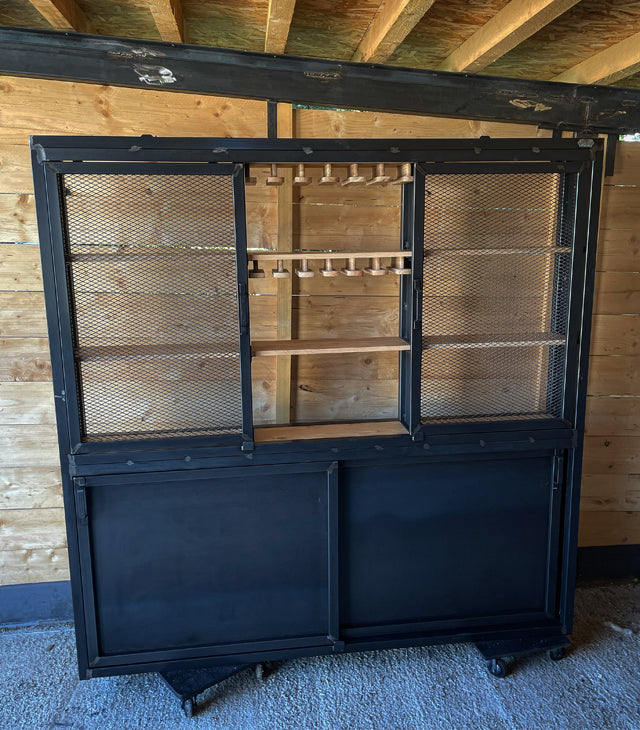 Arrière de comptoir Prix de base : 2100€ réf 3760