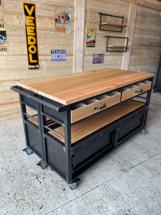 Fabrication desserte à roulette Prix de base 1100€ réf 3009