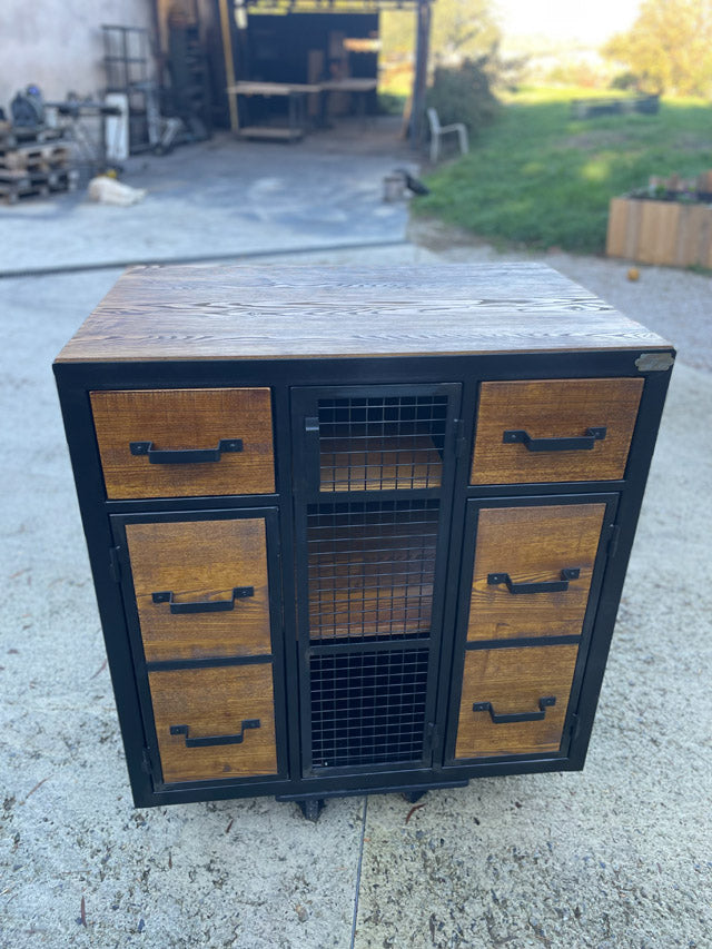 Buffet portes faux tiroirs PRIX de base : 990€ réf 3953