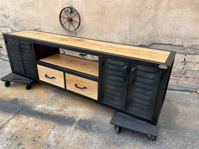 Meuble TV portes persiennes PRIX de base : 1200€ réf 3404