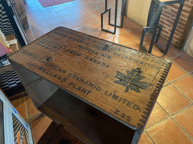 Caisse d'explosif 1955