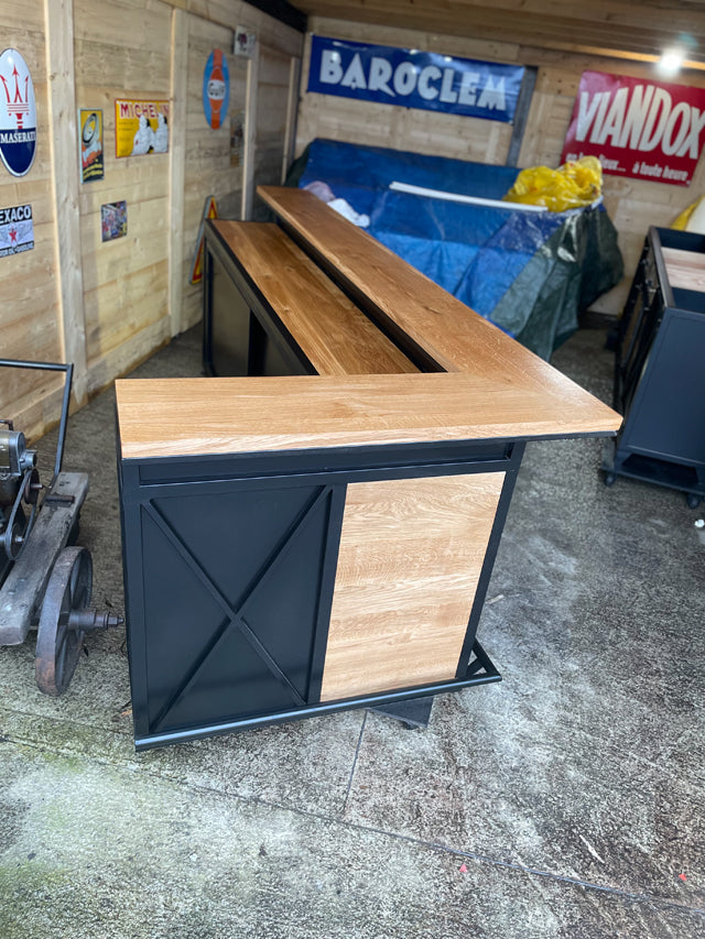 Comptoir d'angle double plateau PRIX de base: 3400€ réf 3849