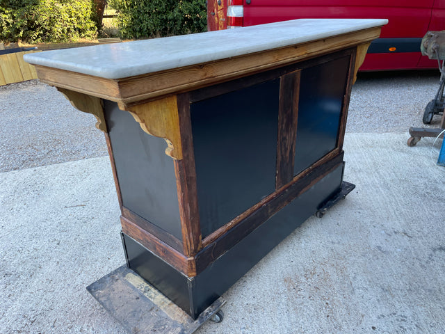 Comptoir de magasin marbre