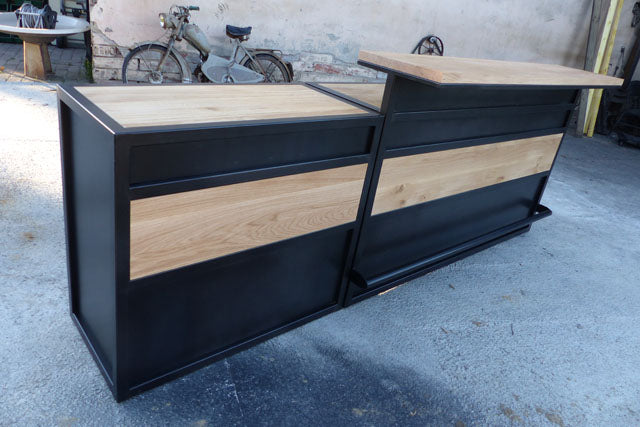 Comptoir design industriel PRIX de base: 2900€ réf 3673