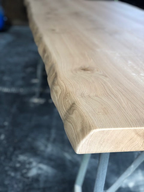 Table design industriel chêne 60 PRIX de base : 3600€ réf 3593