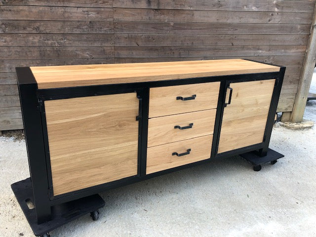 Buffet design industriel chêne blond PRIX de base : 1600€ réf 3625
