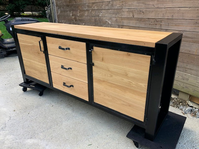 Buffet design industriel chêne blond PRIX de base : 1600€ réf 3625