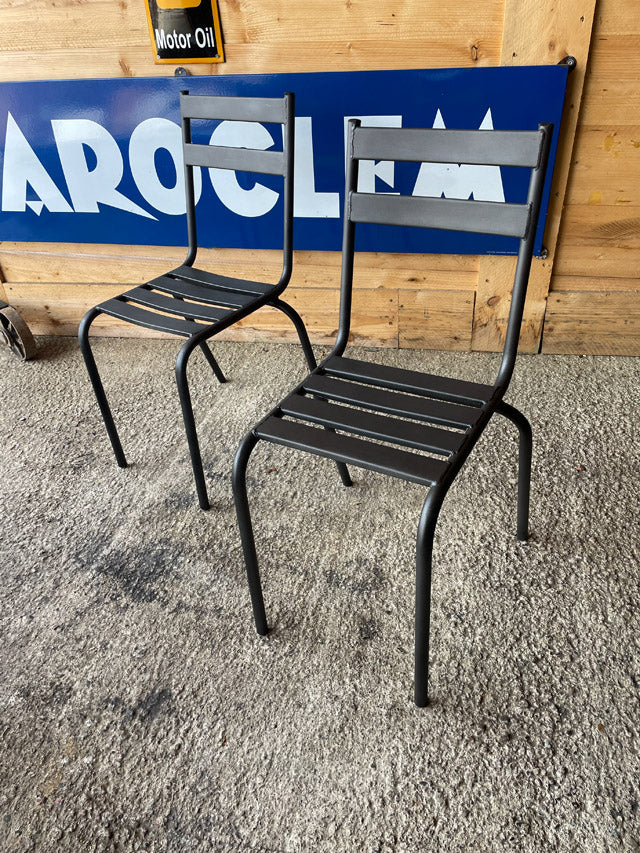 Lot de 2 chaises bistro 1960