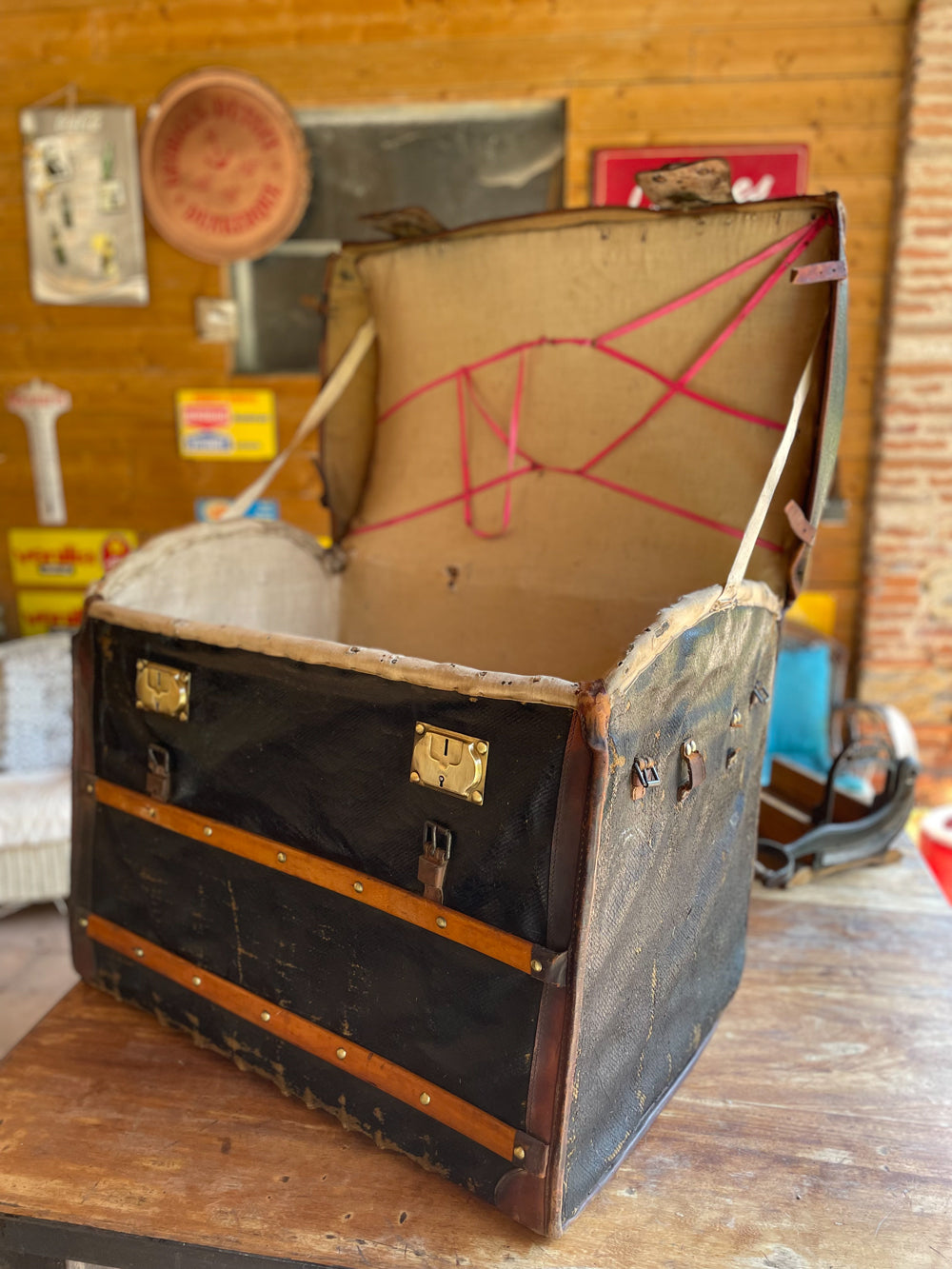 Malle de voyage toile et osier 1900 réf 4030