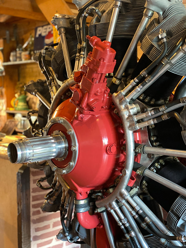 Moteur avion CHVETSOV ASH-62 PRIX : 12900€ réf 3922 - BROCANTETENDANCE -