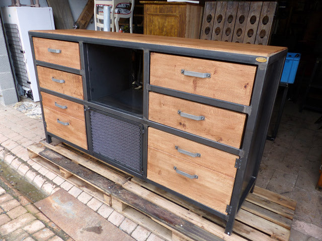 Buffet industriel métal et chêne PRIX de base1590€ réf 2718