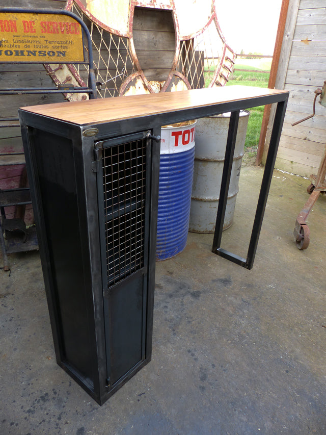 Comptoir industriel. PRIX de base : 690€ réf 2745