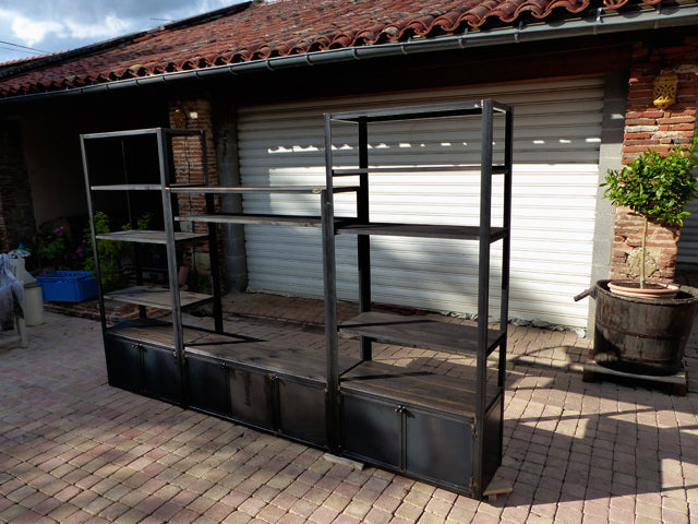 Bibliothèque industriel Prix de base: 1600€ réf 2698