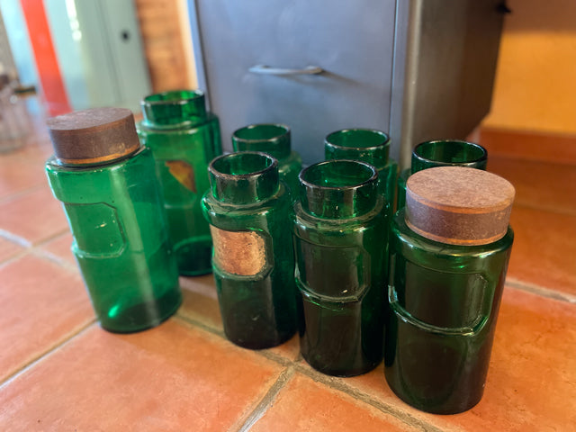 Pot à pharmacie vert 1900