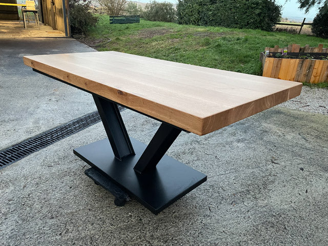 Table industrielle non dèlignées PRIX de base: 1490€ réf 3284