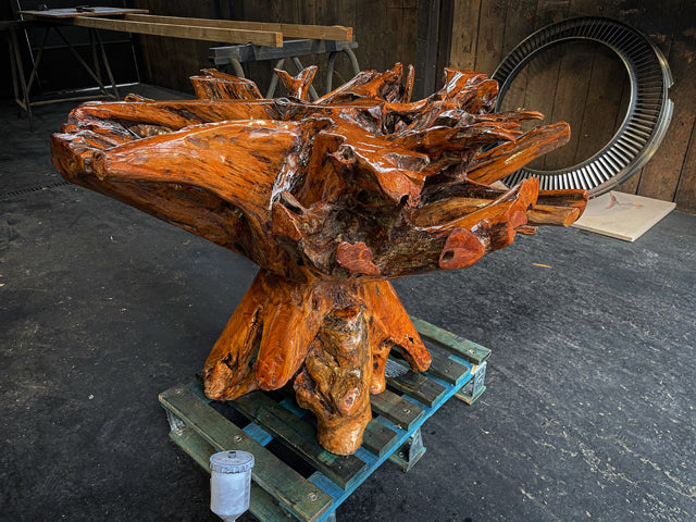 Table piètement racine