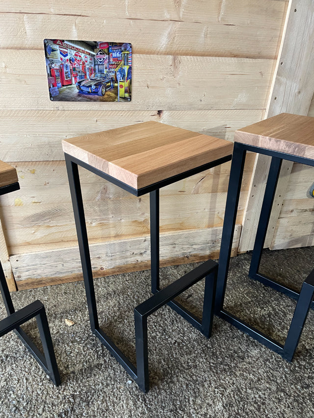 Tabouret de bar PRIX: 130€ réf 3851