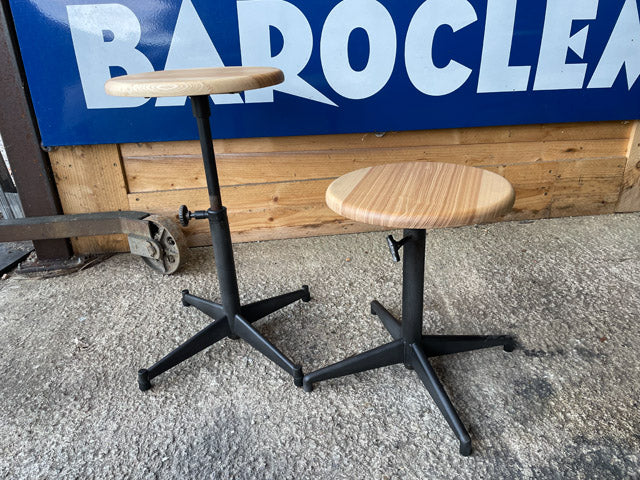 Tabourets d'atelier 1970