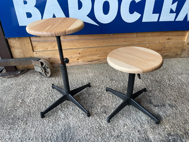Tabourets d'atelier 1970