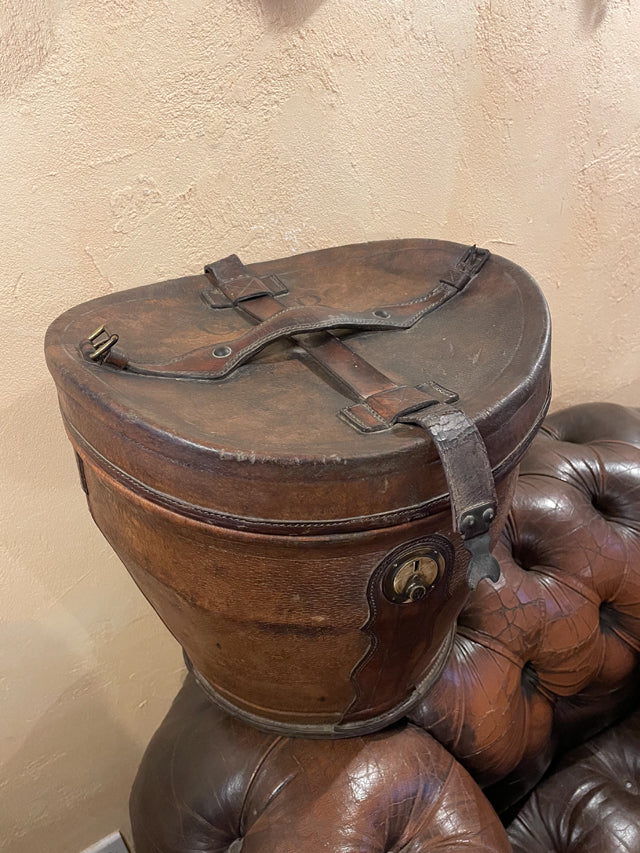 Valise à chapeau dame 1900