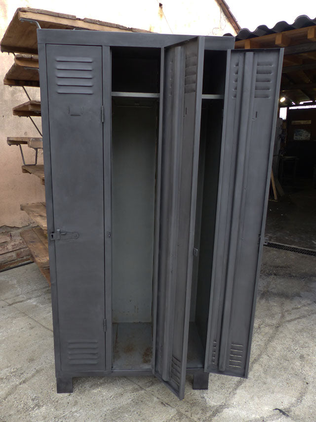 Vestiaire 3 portes 1970