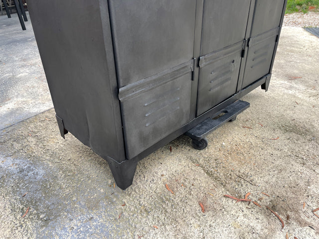 Vestiaire rivetè 1940